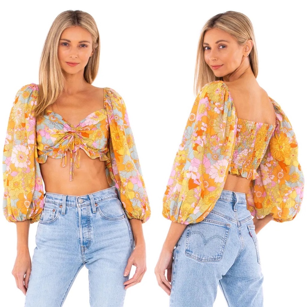 Show Me Your MuMu Jenna Top in Groovy Blooms Size Large